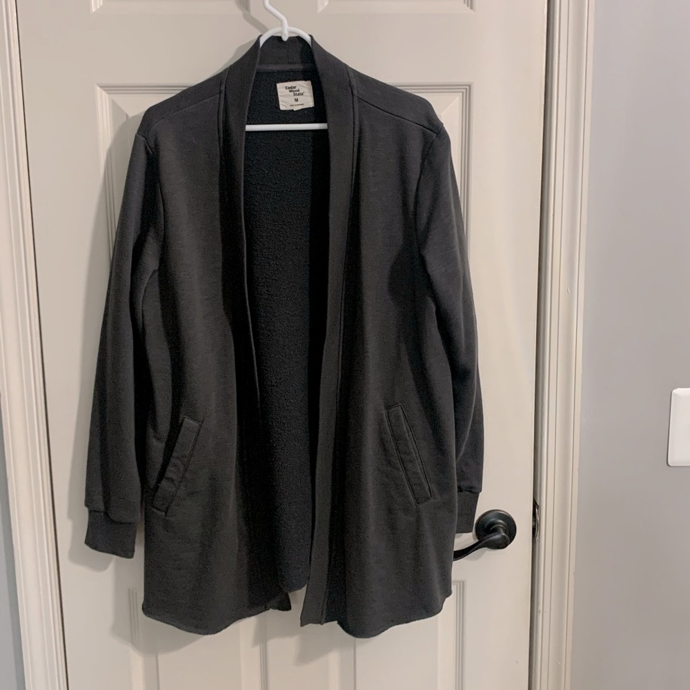 Gray Fashion Sweater with Pockets (M)